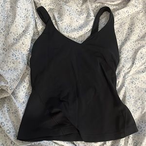 black lulu align tank